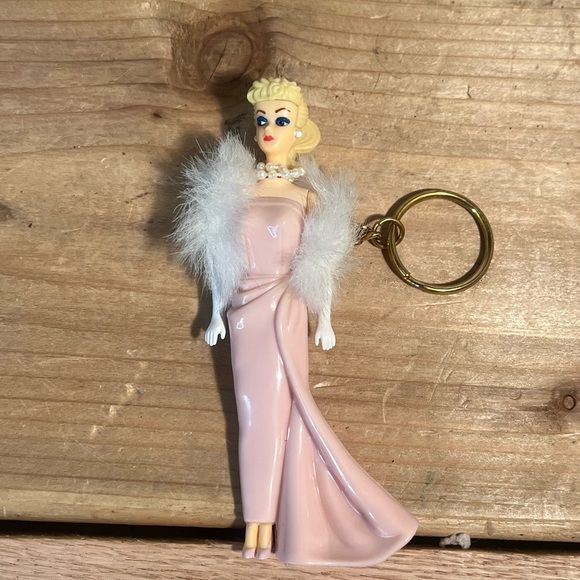 Mattel Accessories - 1996 VINTAGE BARBIE Enchanted Evening Keychain • Pink Gown
